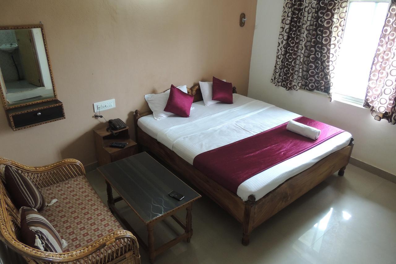 Surya Inn Konârak Extérieur photo