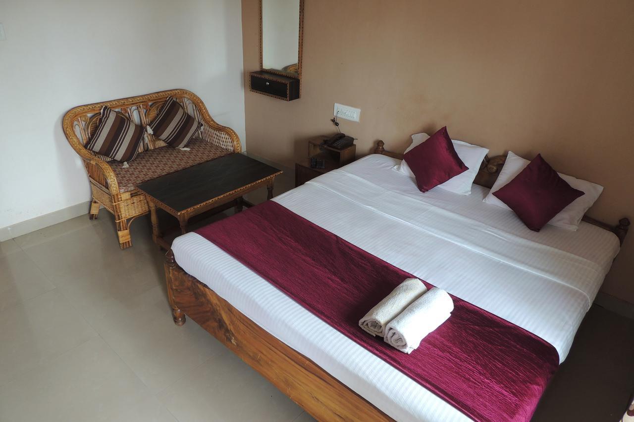 Surya Inn Konârak Extérieur photo