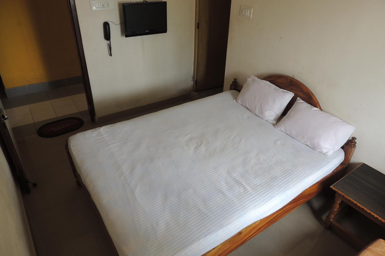 Surya Inn Konârak Extérieur photo
